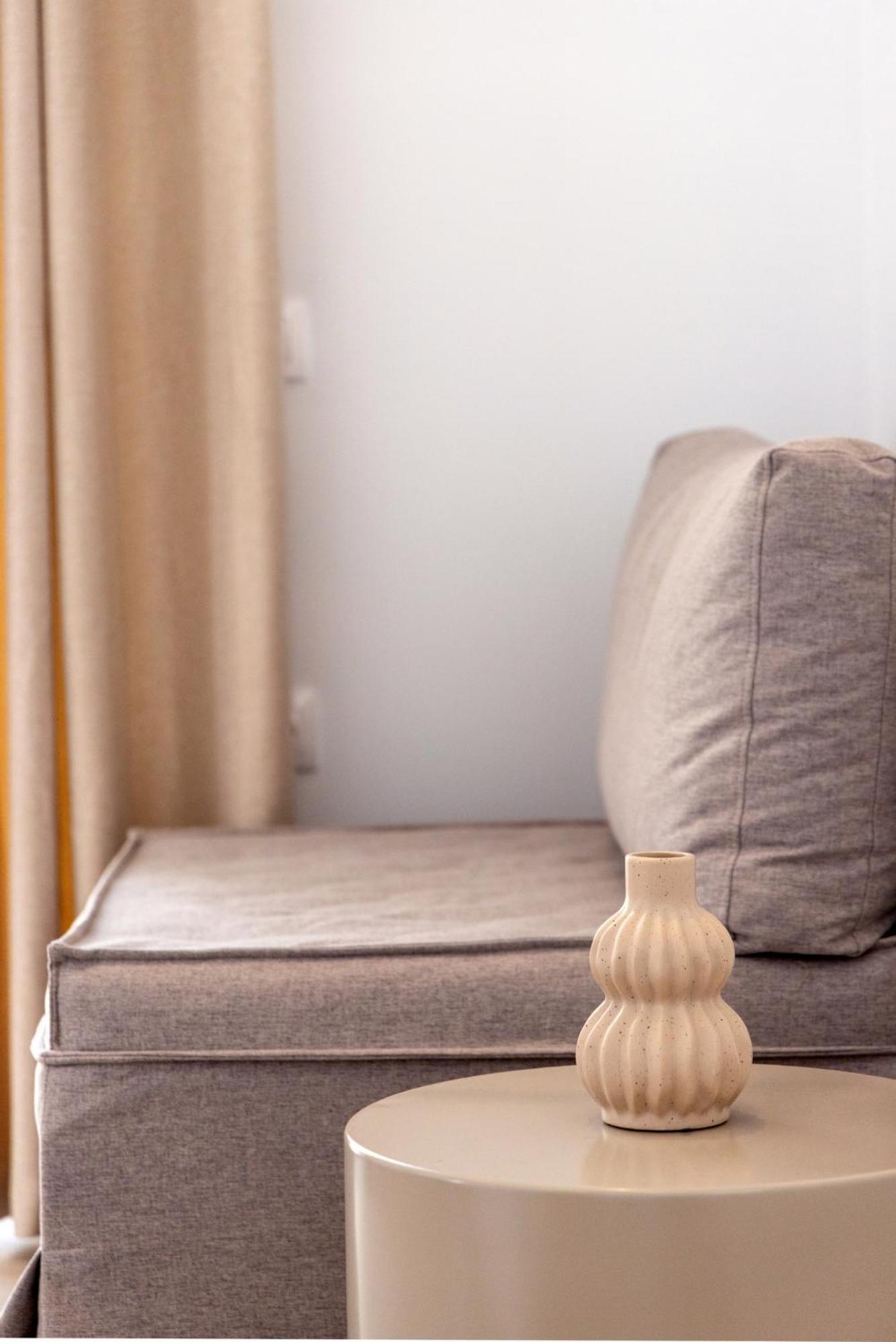Alora Suites Tínos Szoba fotó